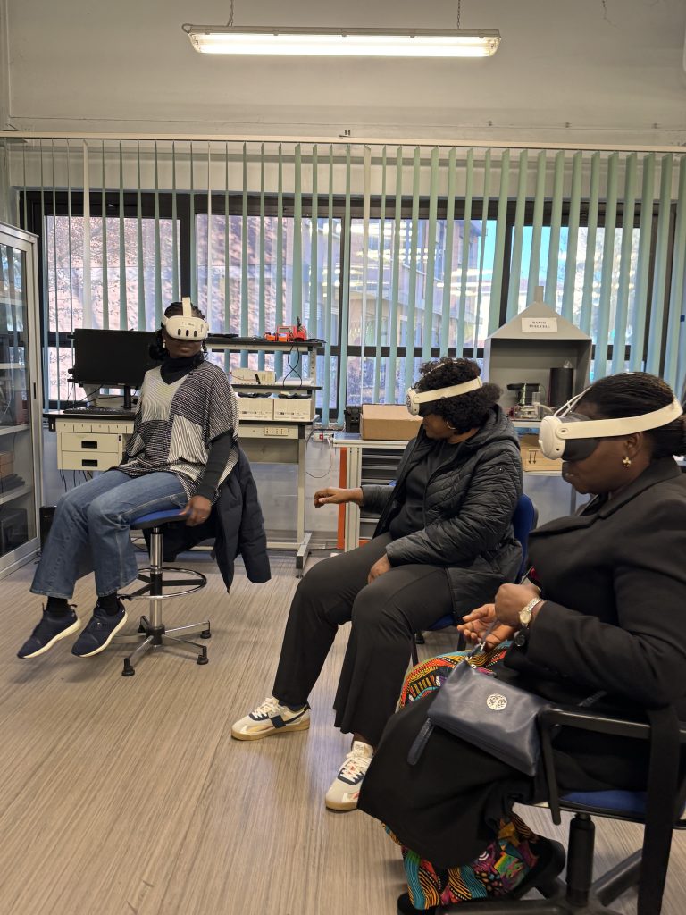 20251210_105440284_iOS